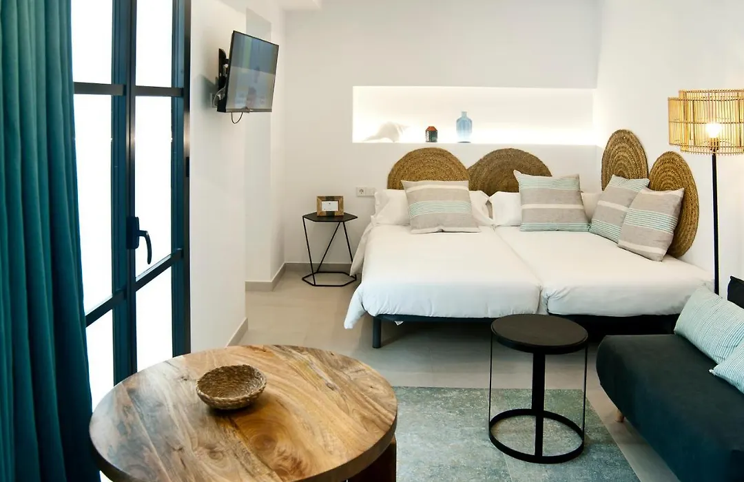 Aparthotel El Cargol-1